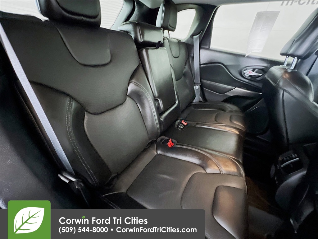used 2021 Jeep Cherokee car, priced at $22,340