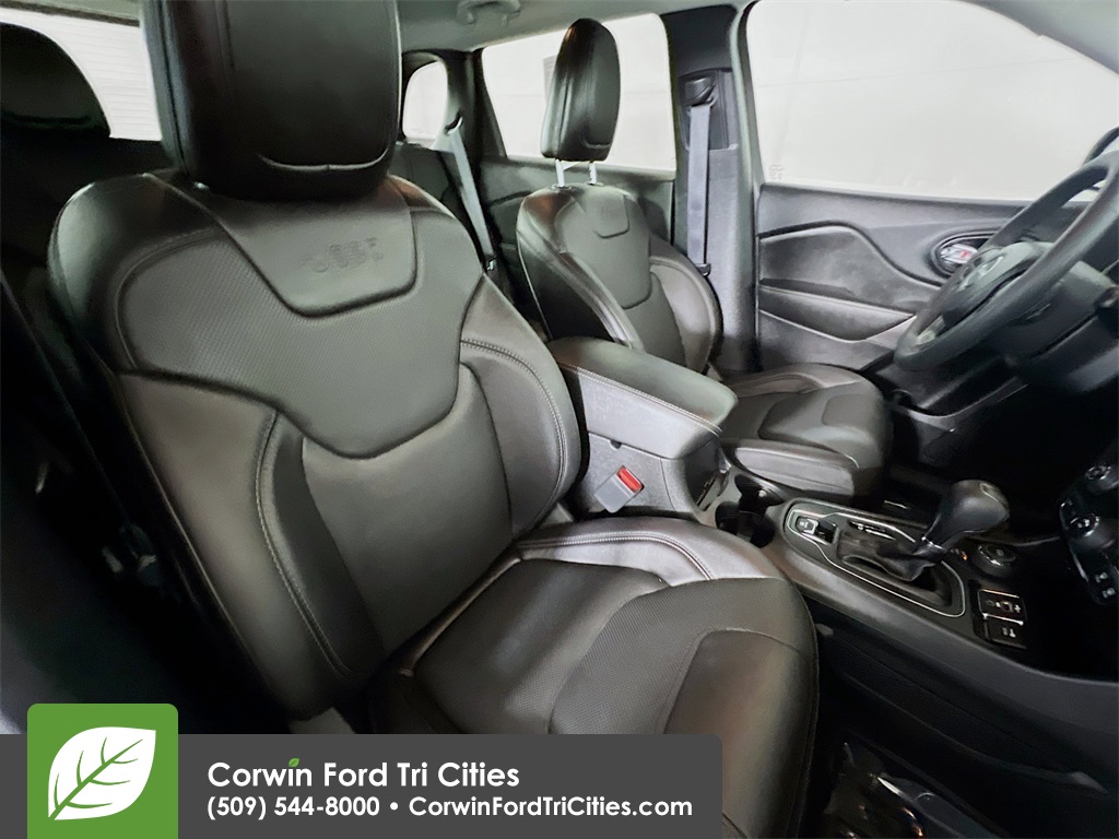 used 2021 Jeep Cherokee car, priced at $22,340