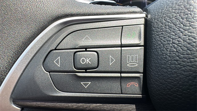 new 2025 Jeep Grand Cherokee car, priced at $45,912