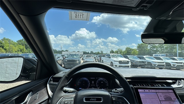 new 2025 Jeep Grand Cherokee car, priced at $45,912