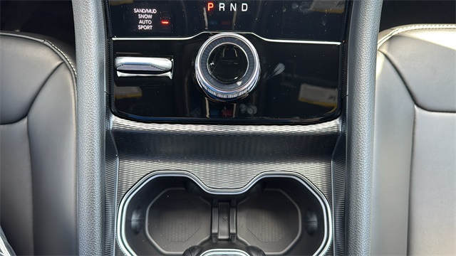 new 2025 Jeep Grand Cherokee car, priced at $45,912