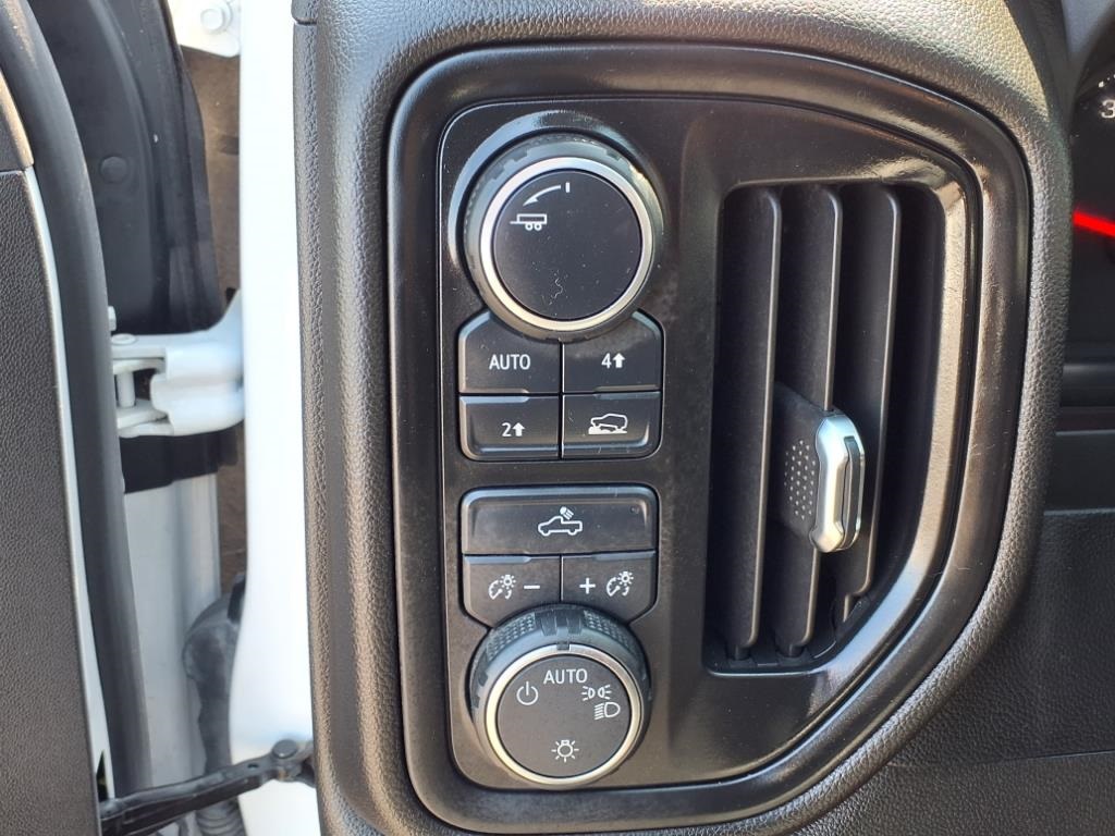 used 2023 Chevrolet Silverado 1500 car, priced at $31,901