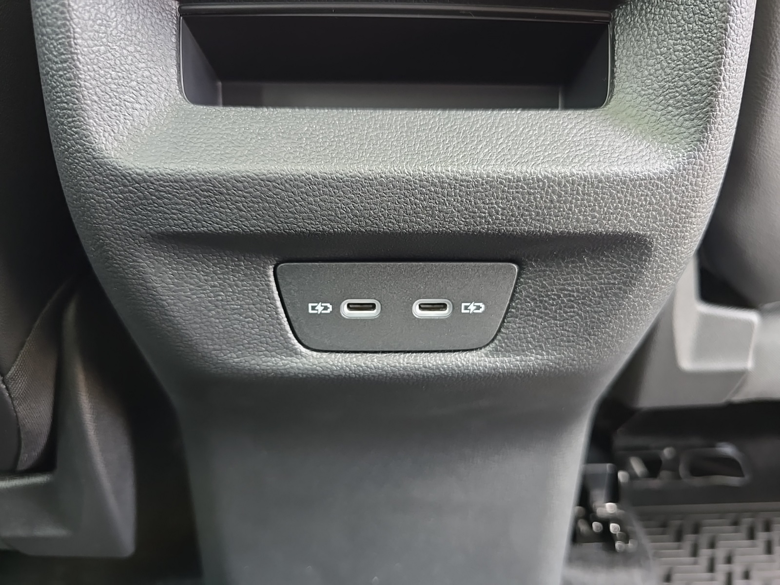 new 2025 Volkswagen Tiguan car, priced at $35,752