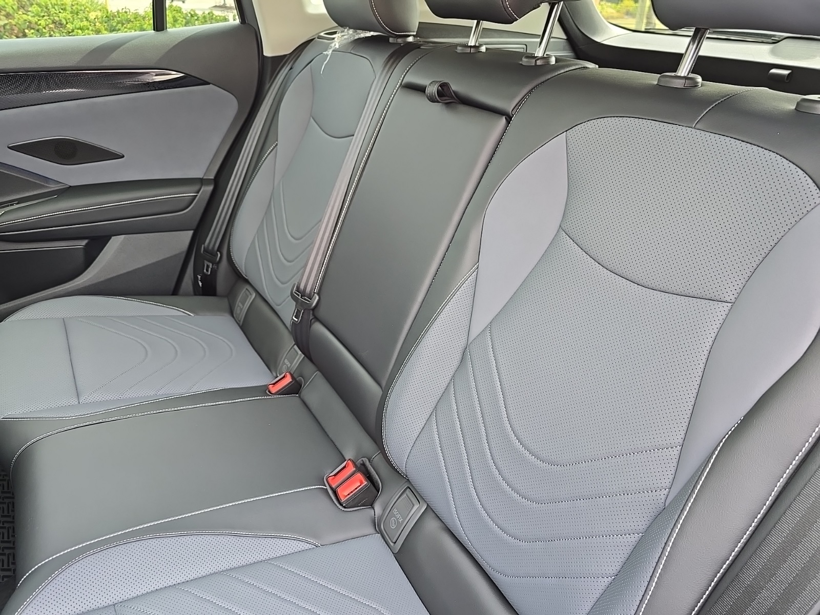 new 2025 Volkswagen Tiguan car, priced at $35,752