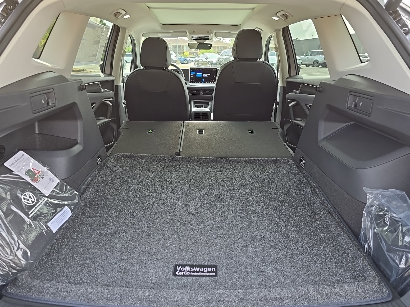 new 2025 Volkswagen Tiguan car, priced at $35,752