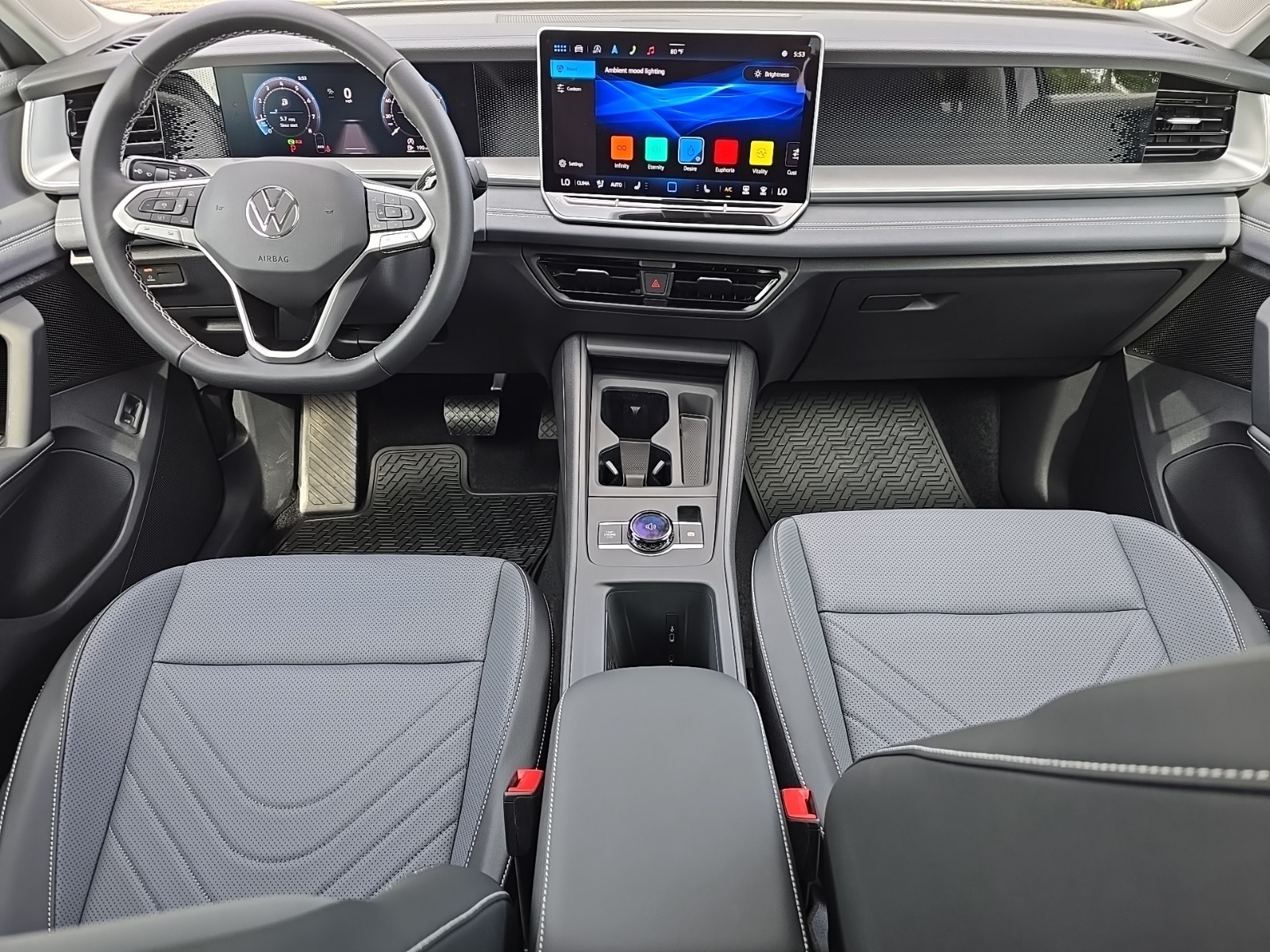 new 2025 Volkswagen Tiguan car, priced at $35,752