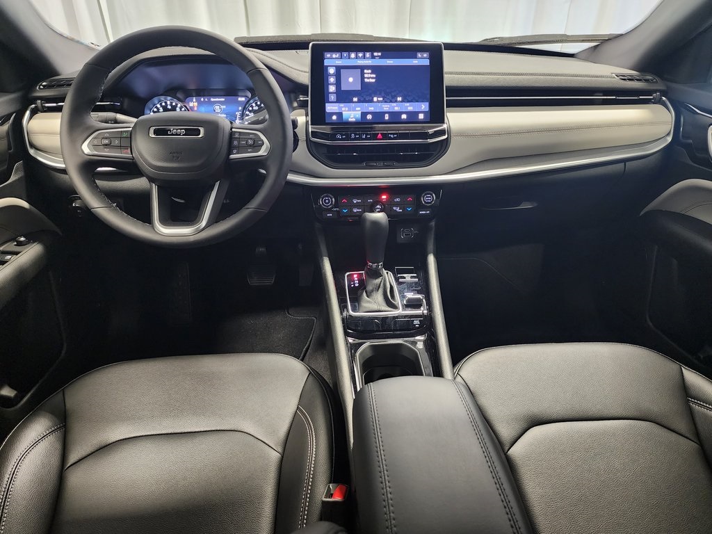 new 2025 Jeep Compass car, priced at $32,131