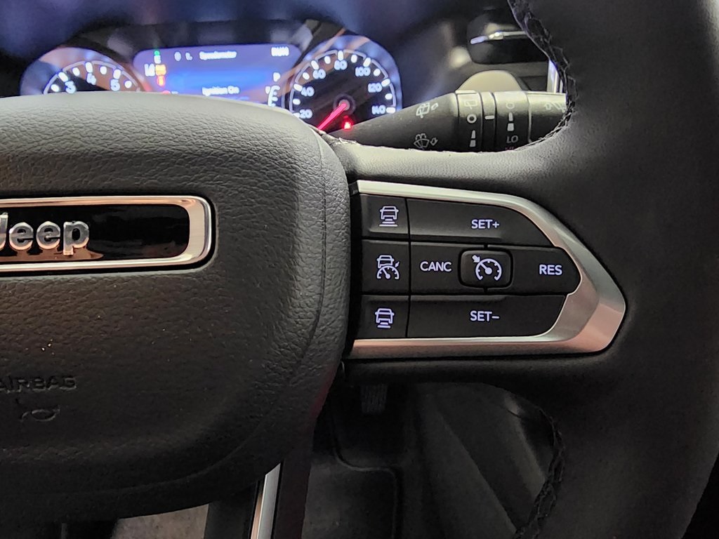 new 2025 Jeep Compass car, priced at $32,131