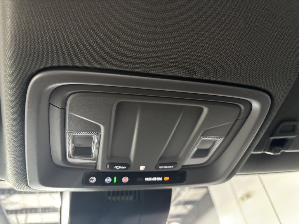new 2025 Chevrolet Silverado 1500 car, priced at $44,397