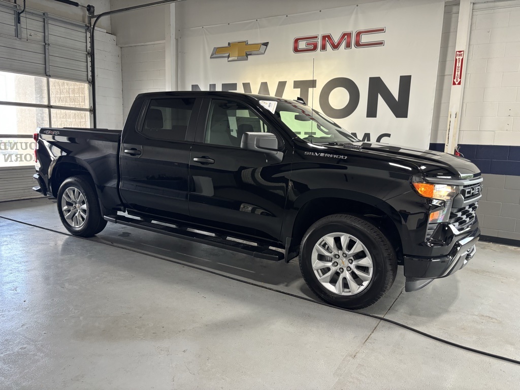 new 2025 Chevrolet Silverado 1500 car, priced at $44,397