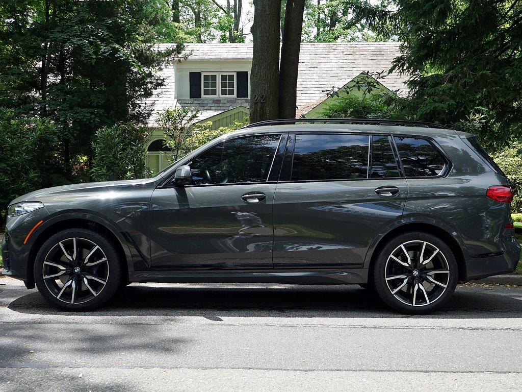 used 2022 BMW X7 car, priced at $53,995