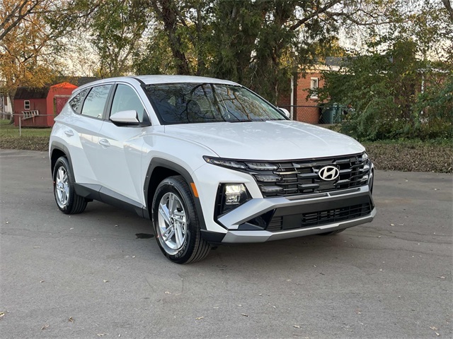new 2026 Hyundai Tucson car, priced at $28,658