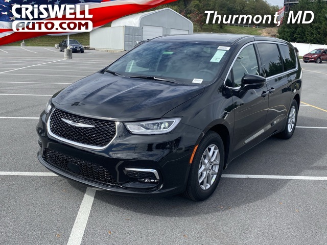 new 2026 Chrysler Pacifica car, priced at $36,636