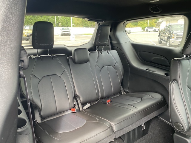 new 2026 Chrysler Pacifica car, priced at $34,920