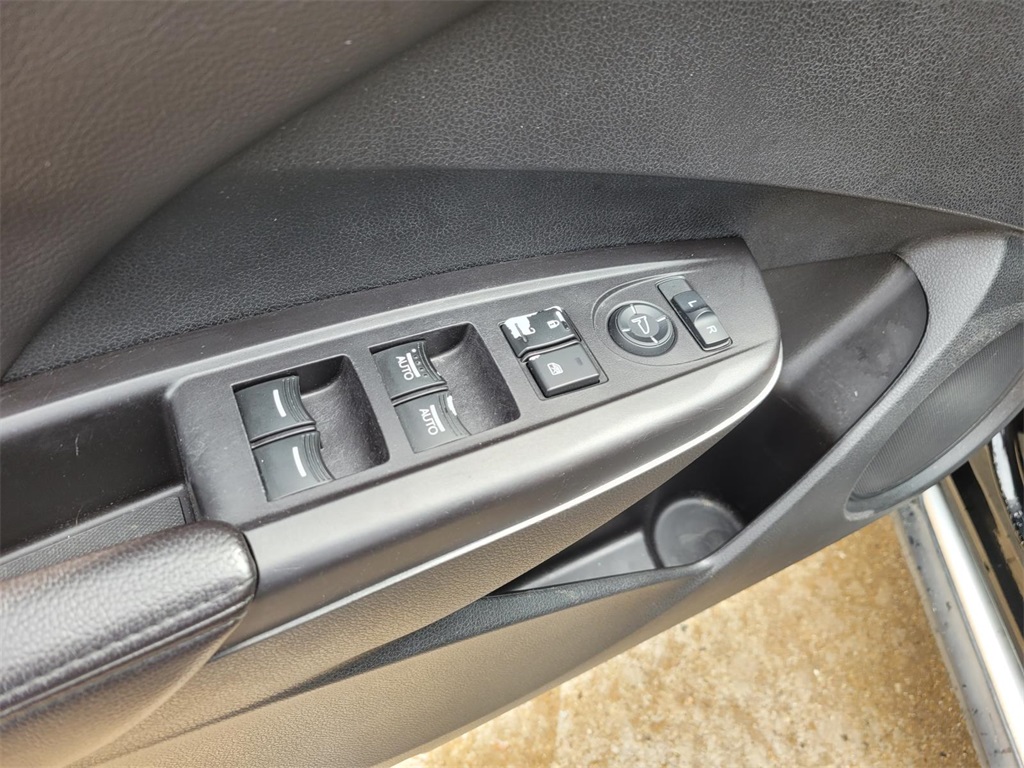 used 2015 Acura RDX car, priced at $12,740