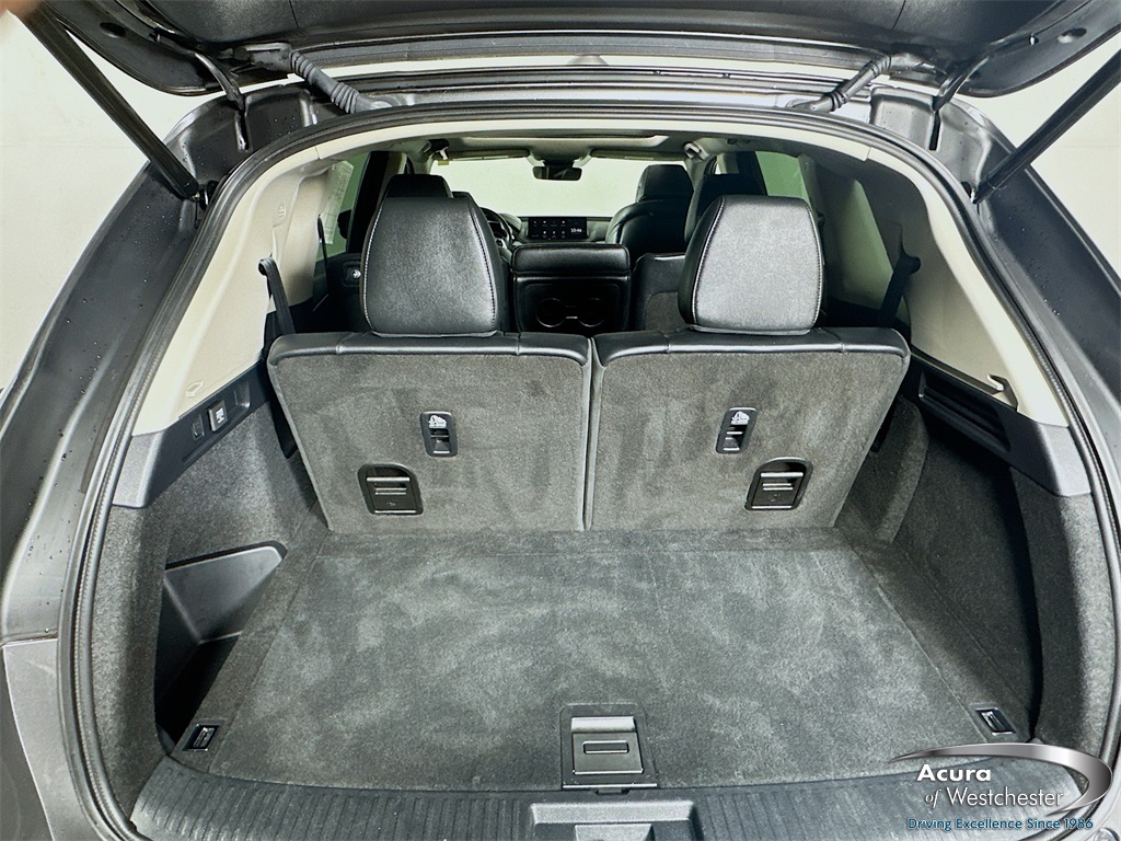 used 2023 Acura MDX car, priced at $36,999