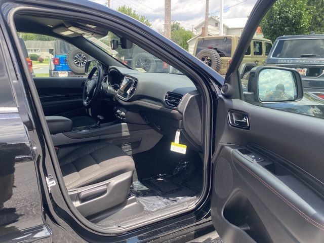 new 2025 Dodge Durango car, priced at $37,160