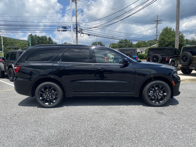 new 2025 Dodge Durango car, priced at $37,160