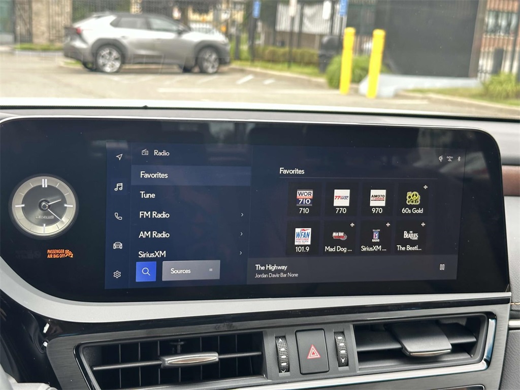 used 2025 Lexus ES car, priced at $44,995
