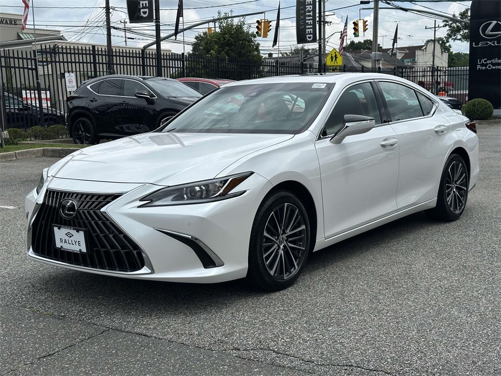 used 2025 Lexus ES car, priced at $44,995