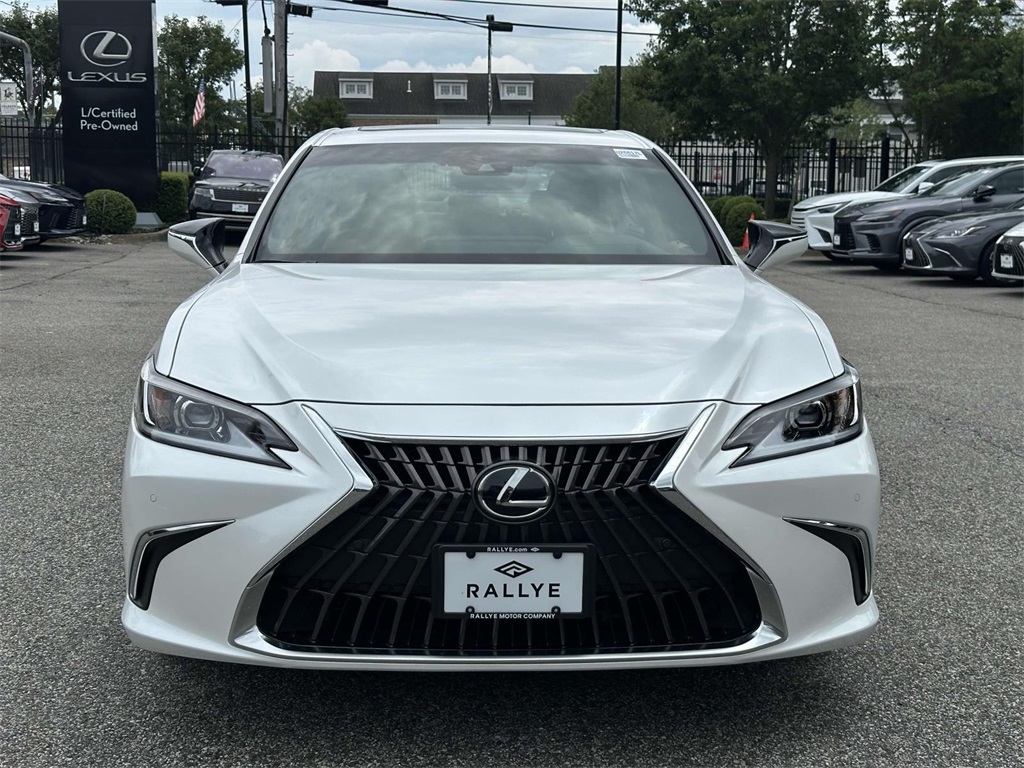 used 2025 Lexus ES car, priced at $44,995