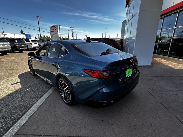 new 2025 Toyota Camry car