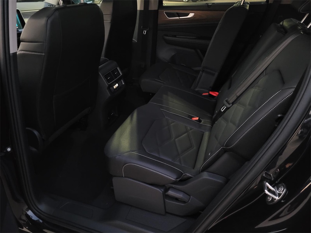 new 2026 Volkswagen Atlas car, priced at $46,436
