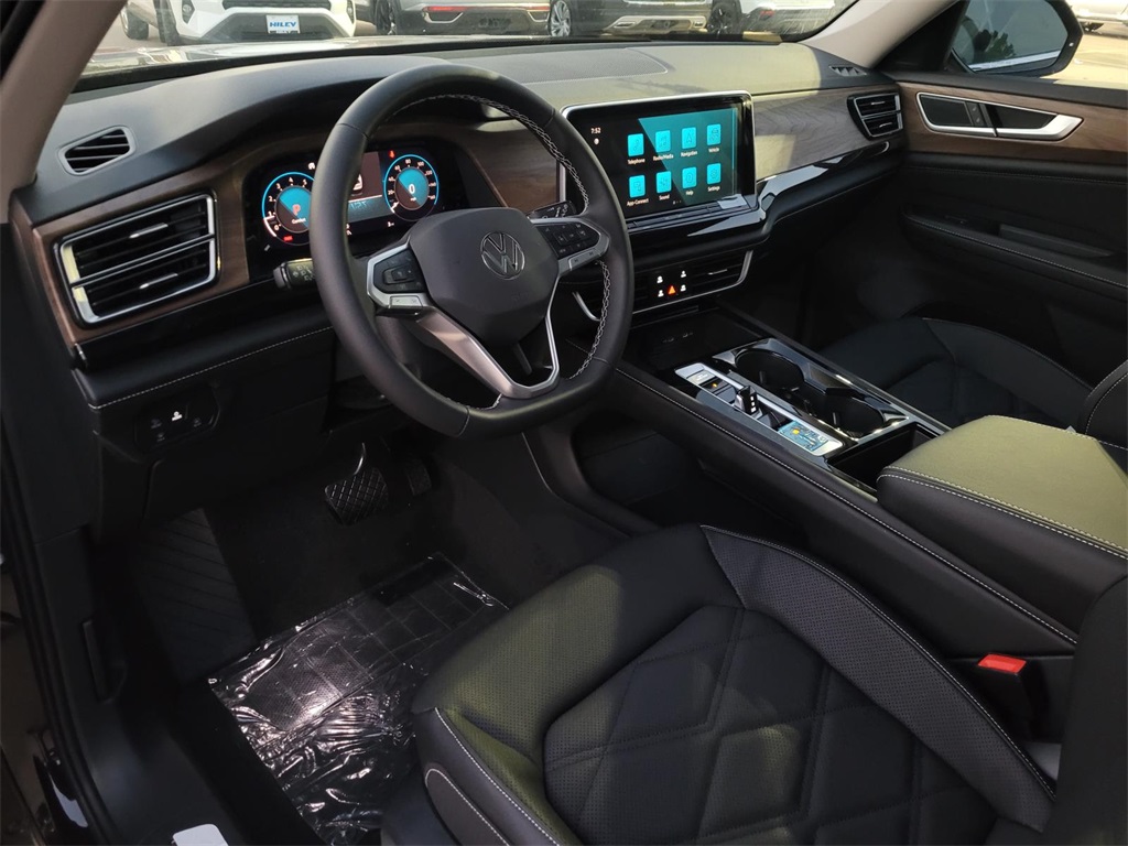 new 2026 Volkswagen Atlas car, priced at $46,436