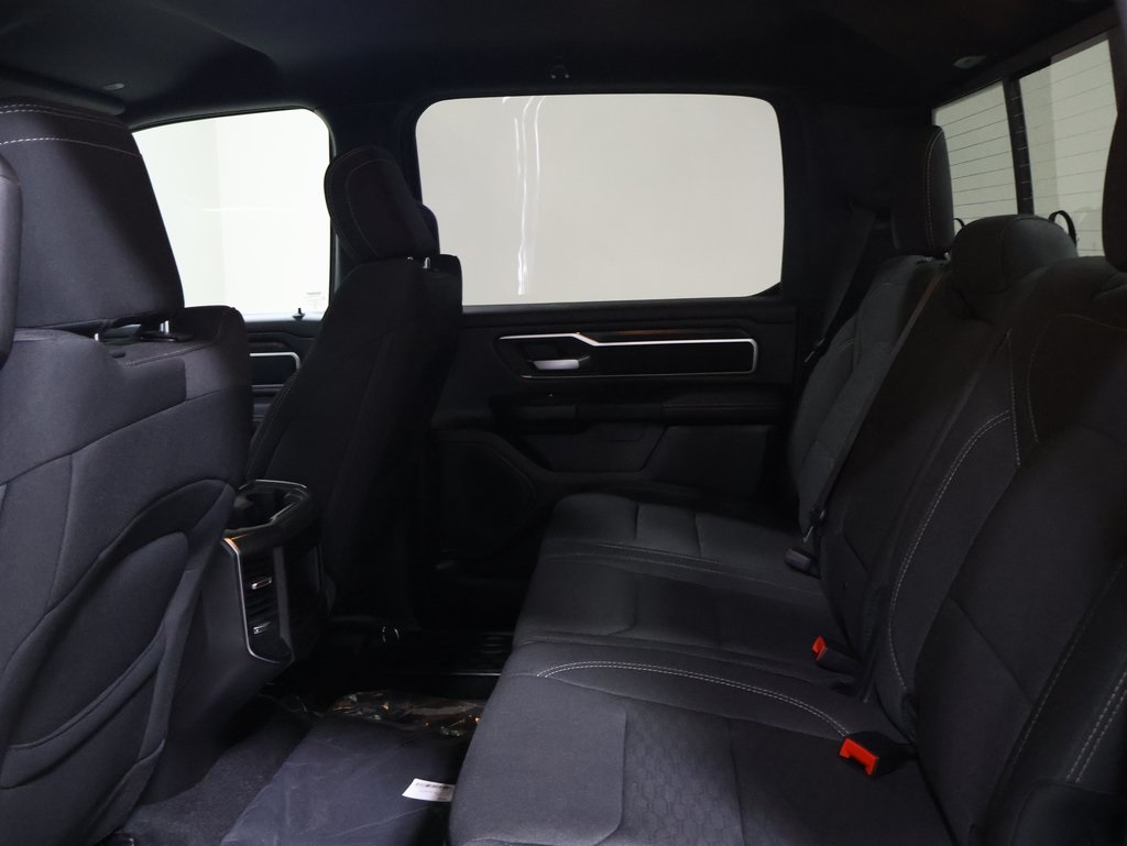 new 2025 Ram 1500 car, priced at $48,577