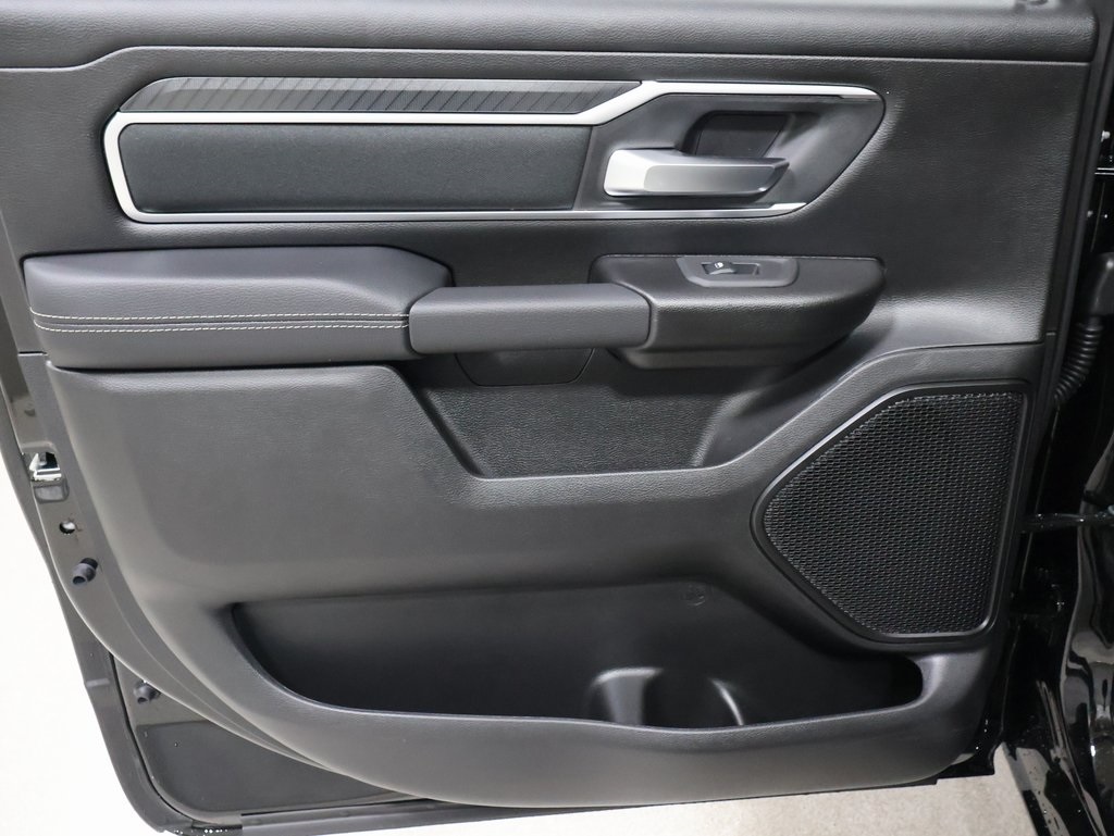 new 2025 Ram 1500 car, priced at $48,577