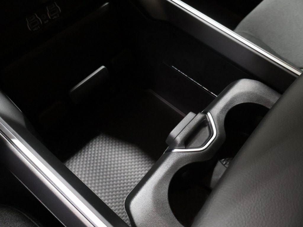 new 2025 Ram 1500 car, priced at $48,577