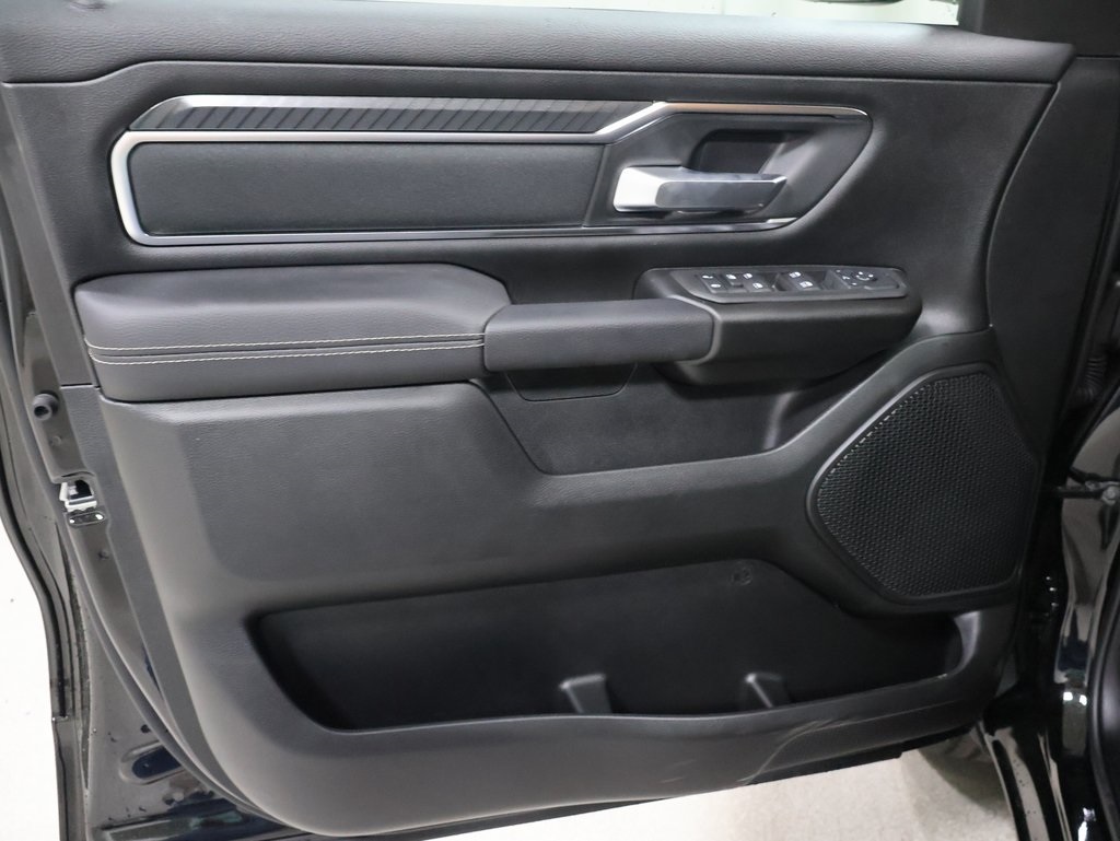 new 2025 Ram 1500 car, priced at $48,577
