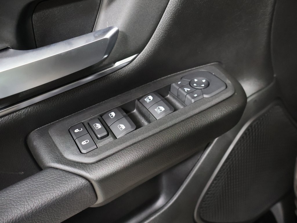 new 2025 Ram 1500 car, priced at $48,577