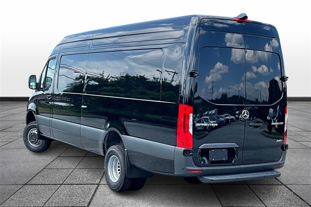 new 2025 Mercedes-Benz Sprinter 3500 car, priced at $88,250