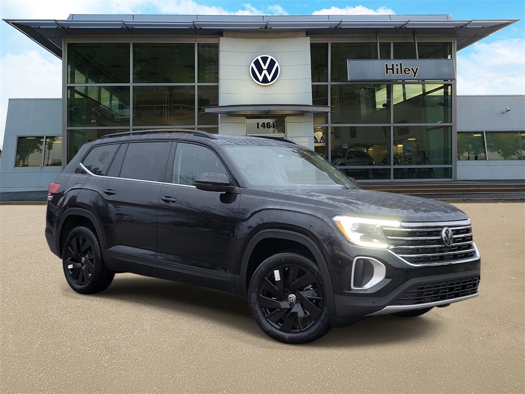 new 2026 Volkswagen Atlas car, priced at $43,185