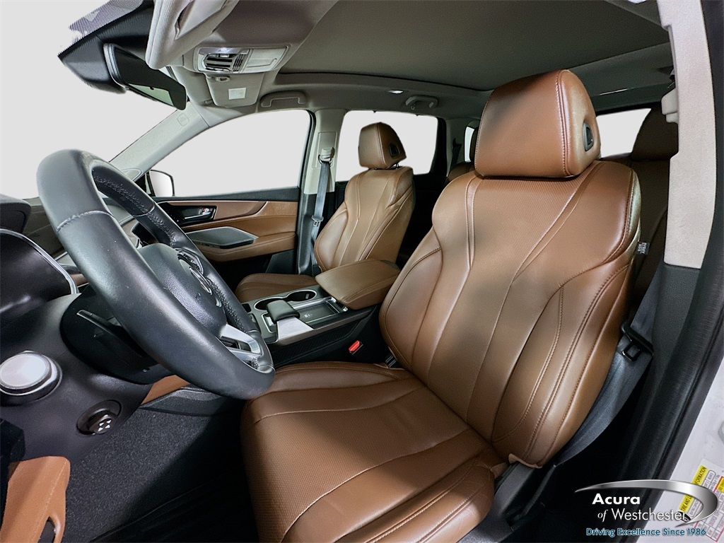 used 2022 Acura MDX car, priced at $39,499