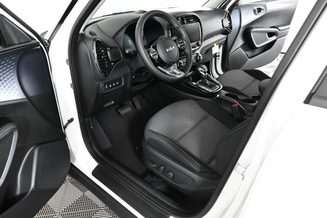 new 2025 Kia Soul car, priced at $27,323