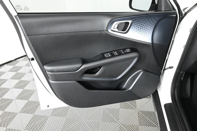new 2025 Kia Soul car, priced at $27,323