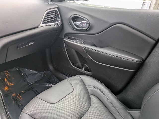 used 2019 Jeep Cherokee car, priced at $18,985