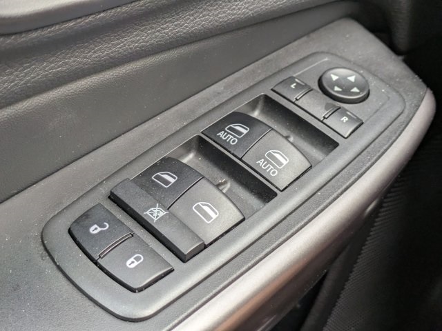 used 2019 Jeep Cherokee car, priced at $18,985