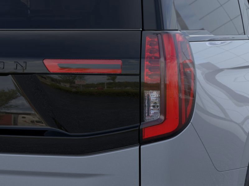 new 2025 Ford Expedition car, priced at $84,985