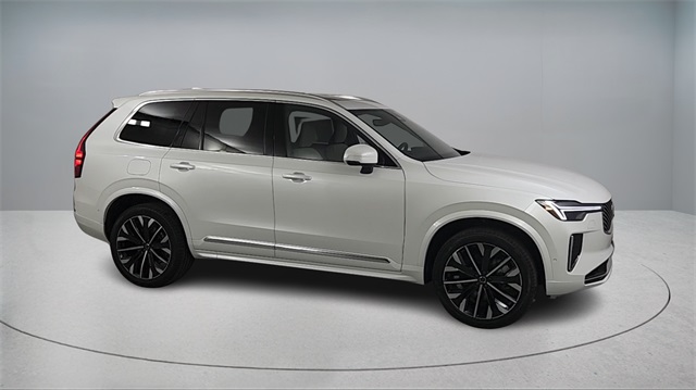 new 2026 Volvo XC90 Plug-In Hybrid car, priced at $81,875