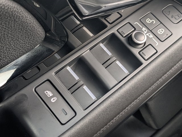 used 2020 Land Rover Range Rover Evoque car, priced at $20,387
