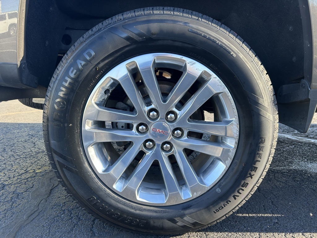 used 2015 GMC Canyon car, priced at $14,400