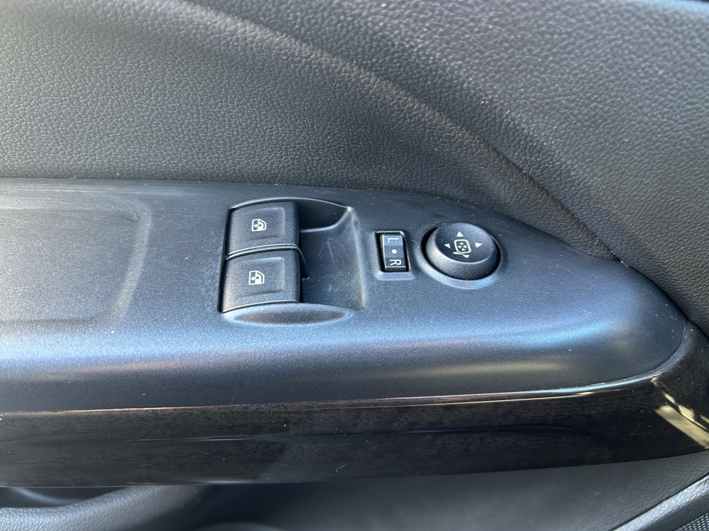 used 2015 GMC Canyon car, priced at $14,400