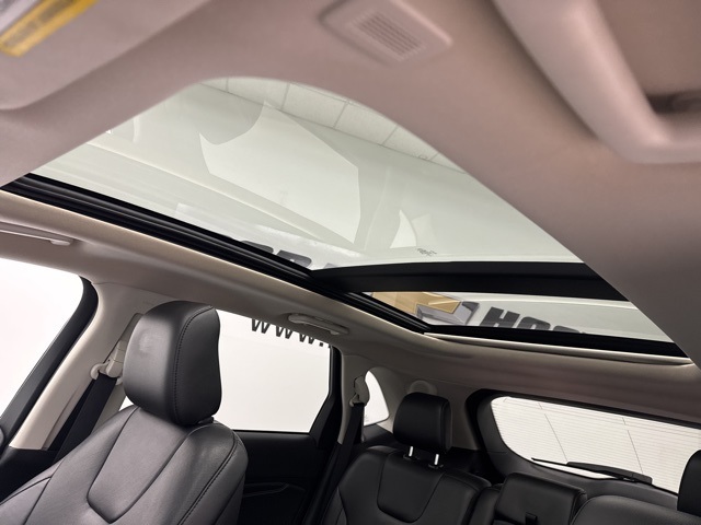 used 2020 Ford Edge car, priced at $18,988