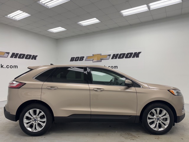 used 2020 Ford Edge car, priced at $18,988
