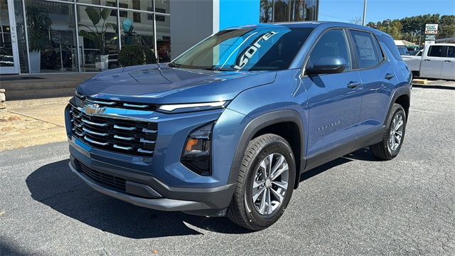 new 2026 Chevrolet Equinox car, priced at $33,145