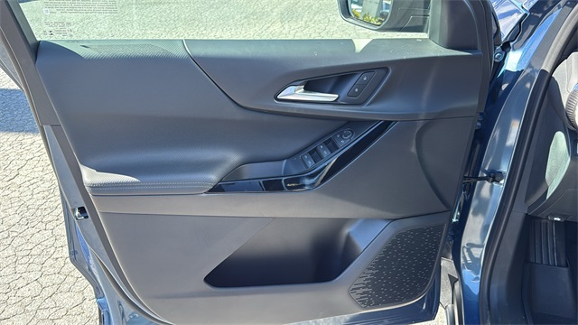 new 2026 Chevrolet Equinox car, priced at $33,145