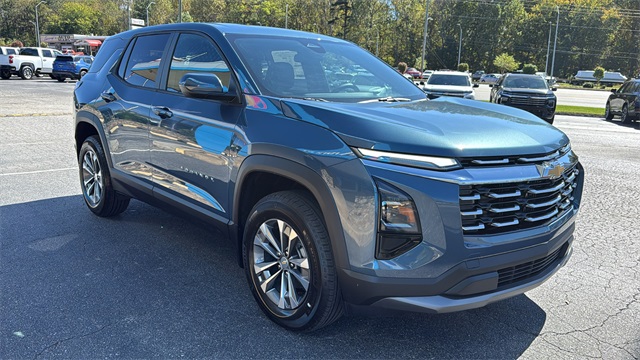 new 2026 Chevrolet Equinox car, priced at $33,145